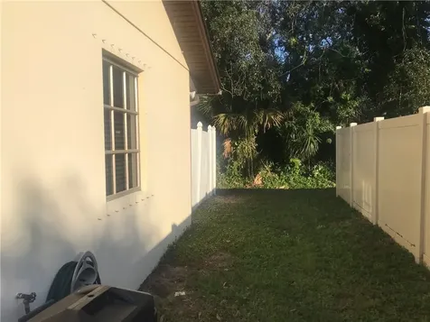 2536 44th Avenue Vero Beach FL 32966