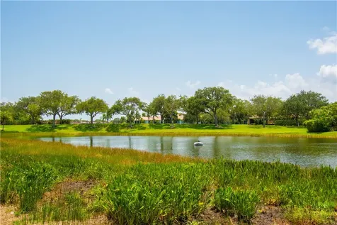 5520 N Harbor Village Drive Vero Beach FL 32967