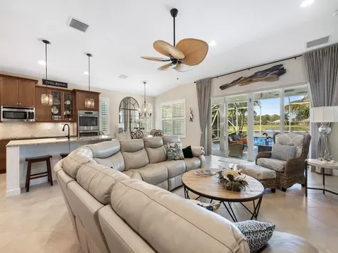 6020 Venetto Way Vero Beach FL 32967