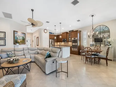6020 Venetto Way Vero Beach FL 32967