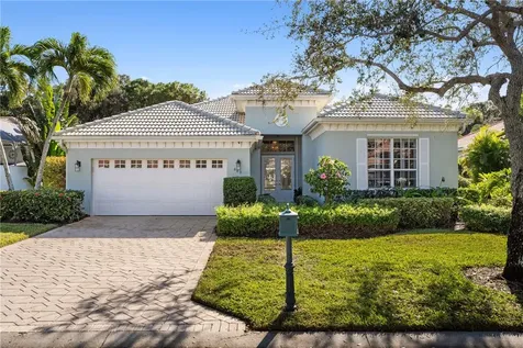 889 Island Club Square Vero Beach FL 32963