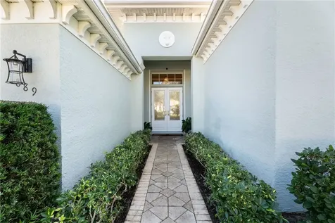 889 Island Club Square Vero Beach FL 32963