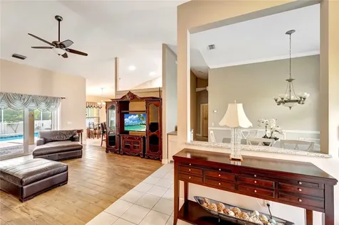 430 29th Court SW Vero Beach FL 32968