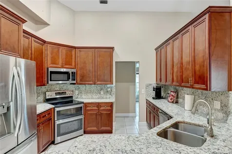 430 29th Court SW Vero Beach FL 32968