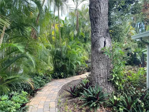 535 Flamevine Lane Vero Beach FL 32963