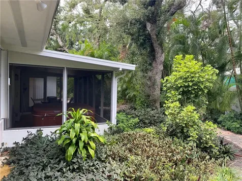 535 Flamevine Lane Vero Beach FL 32963