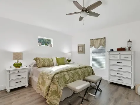 1365 21st Place SW Vero Beach FL 32962