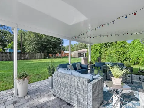 1365 21st Place SW Vero Beach FL 32962