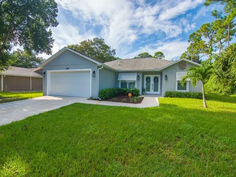 1365 21st Place SW Vero Beach FL 32962