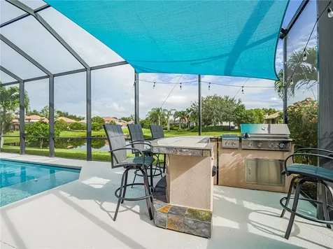 5560 61st Place Vero Beach FL 32967