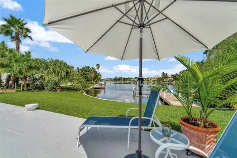 1986 Mooringline Drive Vero Beach FL 32963