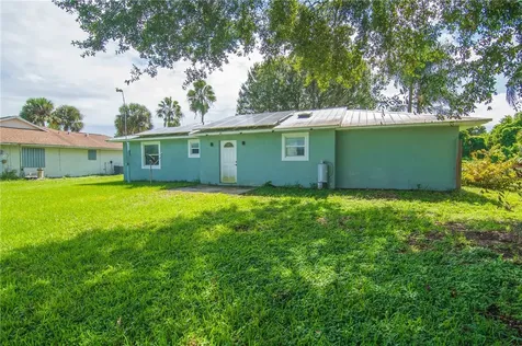 691 Helicon Terrace Sebastian FL 32958