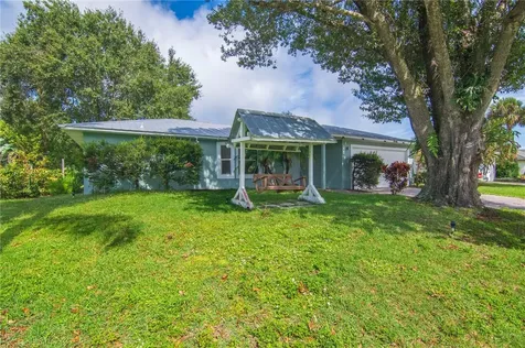 691 Helicon Terrace Sebastian FL 32958