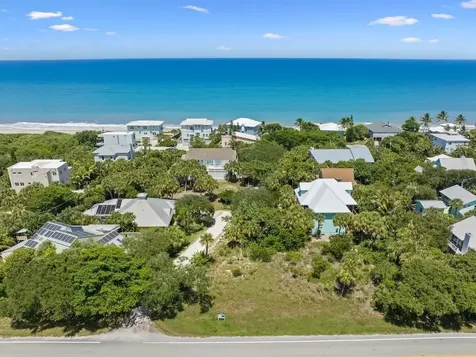 1891 E Cayman Road Vero Beach FL 32963