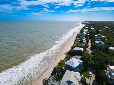 1891 E Cayman Road Vero Beach FL 32963