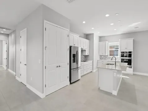 1891 E Cayman Road Vero Beach FL 32963