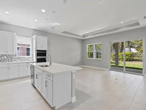 1891 E Cayman Road Vero Beach FL 32963