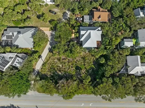 1891 E Cayman Road Vero Beach FL 32963