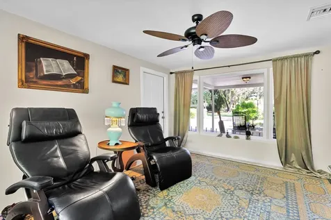 2811 10th Avenue Vero Beach FL 32960