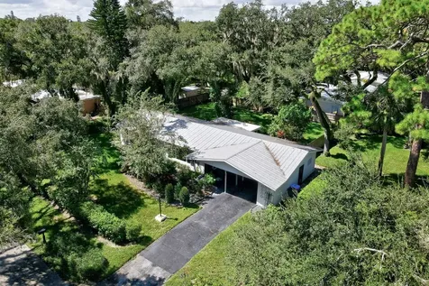 2811 10th Avenue Vero Beach FL 32960