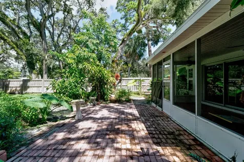2811 10th Avenue Vero Beach FL 32960