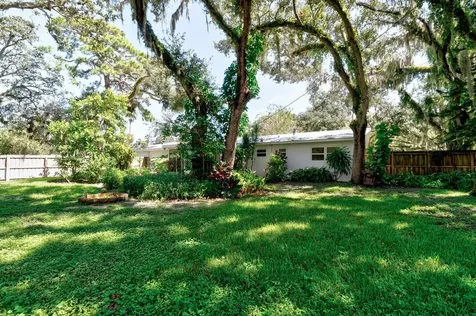 2811 10th Avenue Vero Beach FL 32960