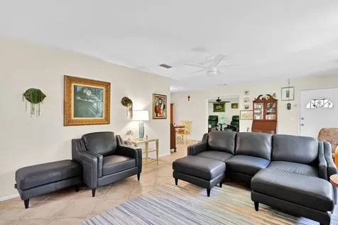 2811 10th Avenue Vero Beach FL 32960
