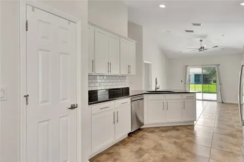 1739 Berkshire Circle SW Vero Beach FL 32968