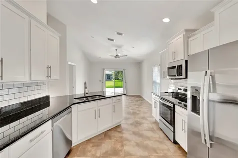1739 Berkshire Circle SW Vero Beach FL 32968