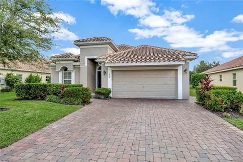 1739 Berkshire Circle SW Vero Beach FL 32968