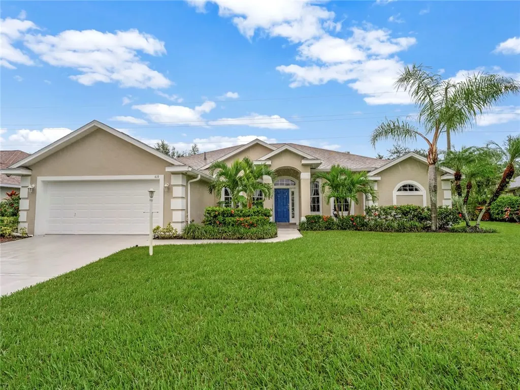 419 N Key Lime Square SW Vero Beach FL 32968