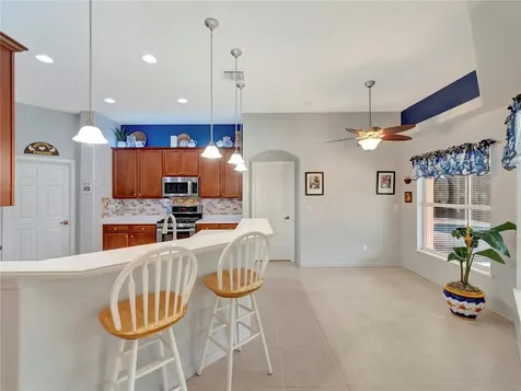 419 N Key Lime Square SW Vero Beach FL 32968