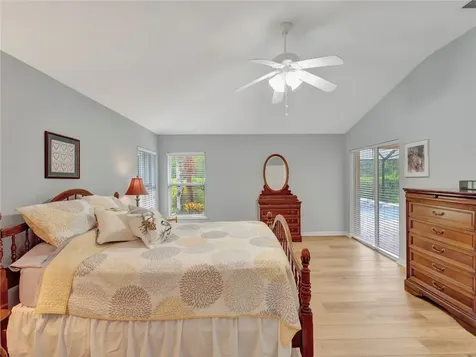 419 N Key Lime Square SW Vero Beach FL 32968