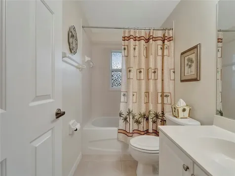 419 N Key Lime Square SW Vero Beach FL 32968