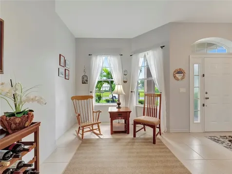419 N Key Lime Square SW Vero Beach FL 32968