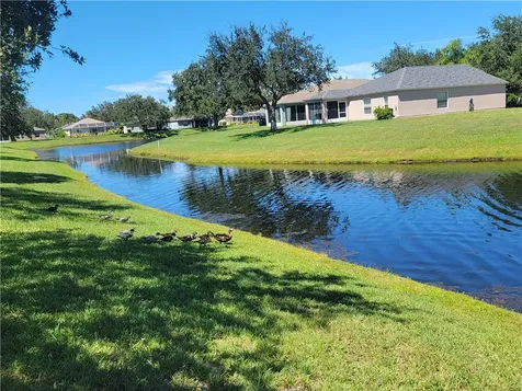 1092 W 13th Square Vero Beach FL 32960
