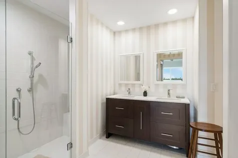 1510 Oak Harbor Boulevard Vero Beach FL 32967