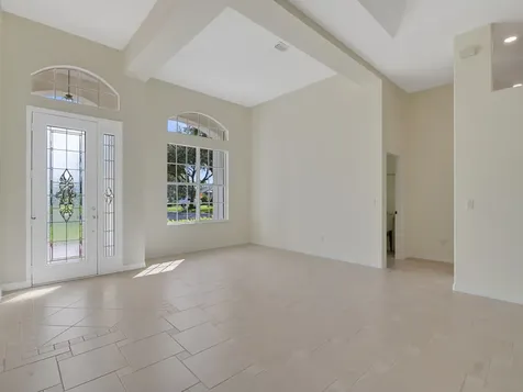 305 Bourdeaux Drive SW Vero Beach FL 32968