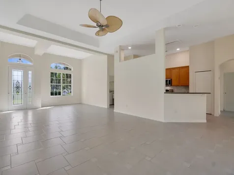 305 Bourdeaux Drive SW Vero Beach FL 32968