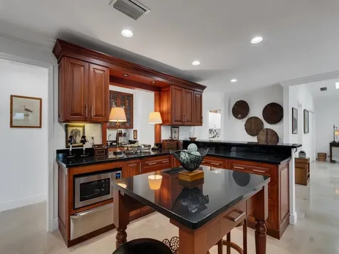 2280 Silver Sands Court Vero Beach FL 32963