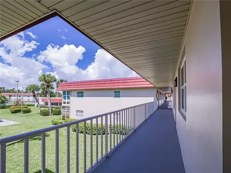 26 Pine Arbor Lane Vero Beach FL 32962
