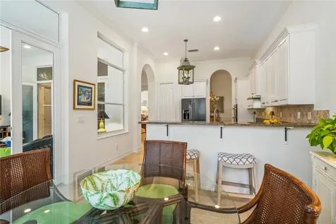 1217 Riverwind Circle Vero Beach FL 32967