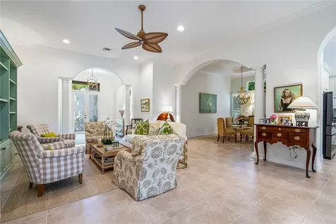 1217 Riverwind Circle Vero Beach FL 32967