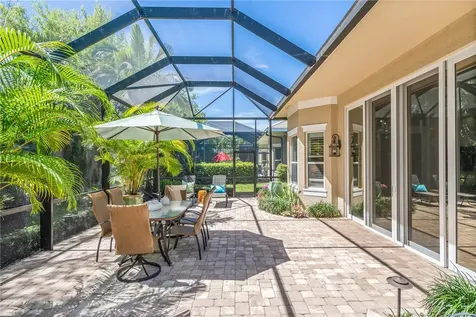 1217 Riverwind Circle Vero Beach FL 32967