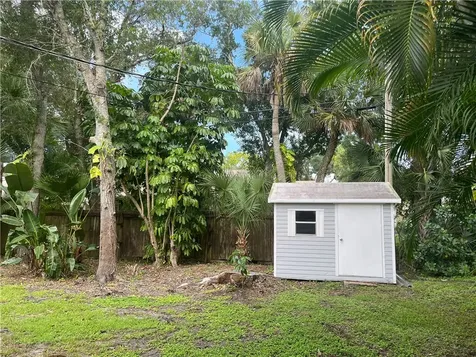 1946 Hedden Place Vero Beach FL 32966
