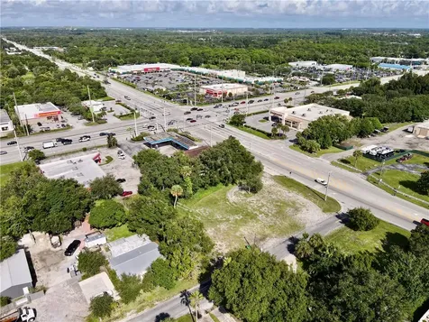 395 E Midway Road Fort Pierce FL 34982