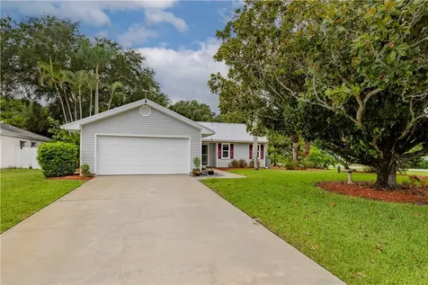 1375 39th Avenue Vero Beach FL 32960