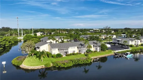 1830 Robalo Drive Vero Beach FL 32960