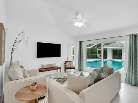 1213 Sea Hunt Drive Vero Beach FL 32963