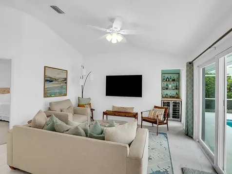 1213 Sea Hunt Drive Vero Beach FL 32963